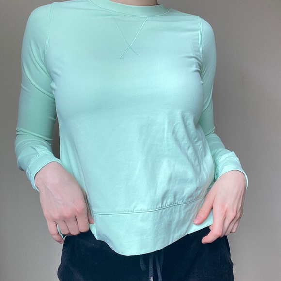 Lulu lemon long sleeve top - Picture 1 of 3